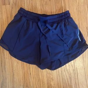 Lululemon Hotty Hot Short